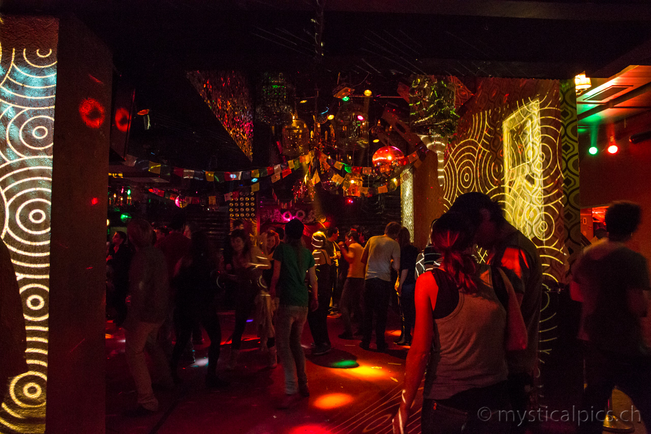 Installation view of Frieda's Buexe